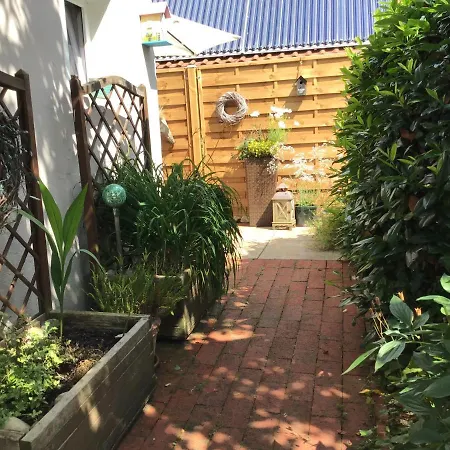 Holland 5 Lügde