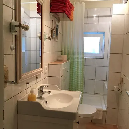 Holland 5 Apartment *