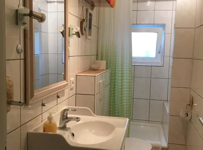 Holland 5 Apartment *