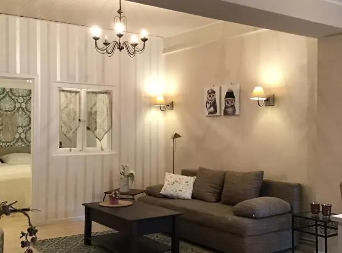 Apartment Holland 5 *